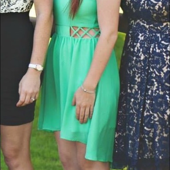 Lush size small dress with criss cross cut out - Picture 2 of 6